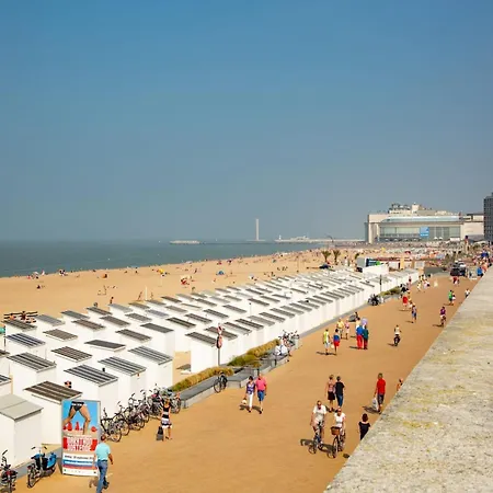 Apartment Lush With View Ostend