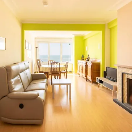 Apartment Lush With View